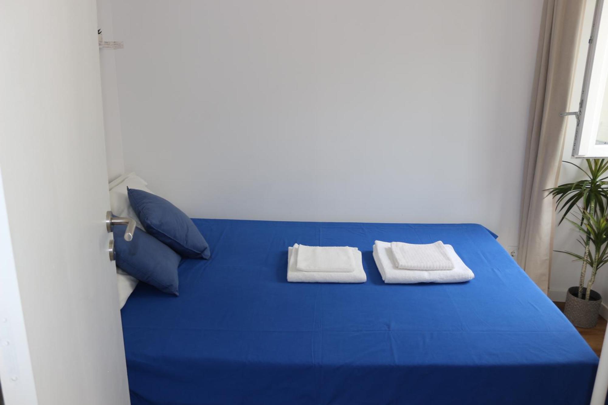 Alfama Valle Lisbon Room photo